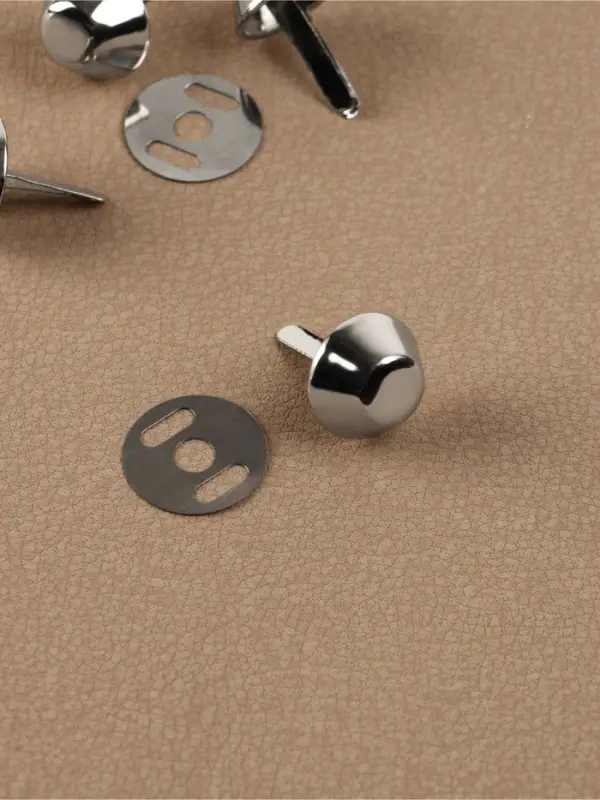 Ножки для дна сумки, d=7/15 мм, 4 шт., цвет серебряный Ножки для дна сумки, d=7/15 мм, 4 шт., цвет серебряный