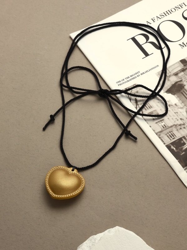 Портупея с кулоном «Сердечко» кожа, трансформер, цвет золото, 150 см Портупея с кулоном «Сердечко» кожа, трансформер, цвет золото, 150 см