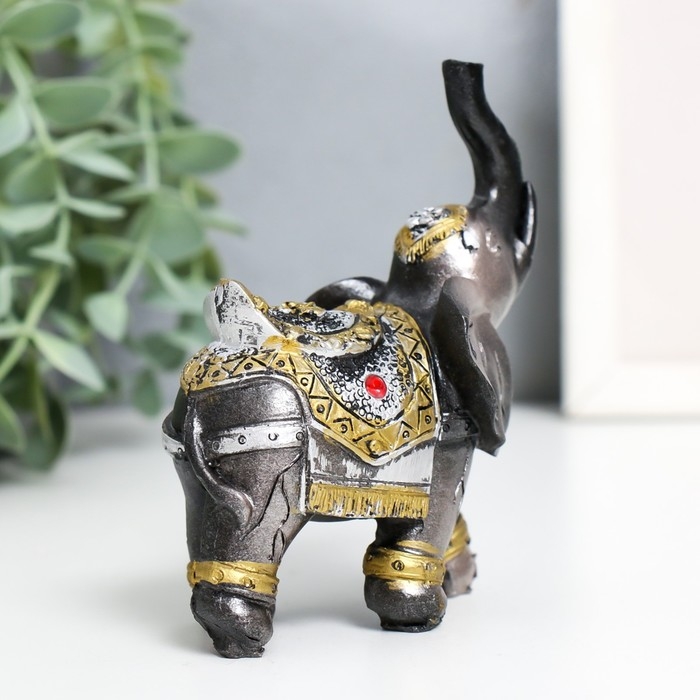 Сувенир полистоун Сувенир полистоун "Семь рыцарских слонов" h-11,2;10,5;9,5;8,5;7,5;6,5;5,5 см