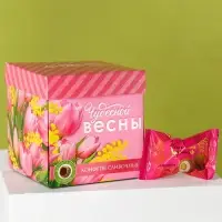 Подарочный набор &laquo;8 марта&raquo;, чай зелёный со вкусом жасмина 50 г., печенье брауни 120 г., конфеты с шоколадной начинкой 110 г.