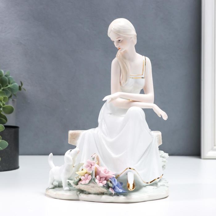 Сувенир керамика  Сувенир керамика "Девушка с собачкой" 27х19х14 см