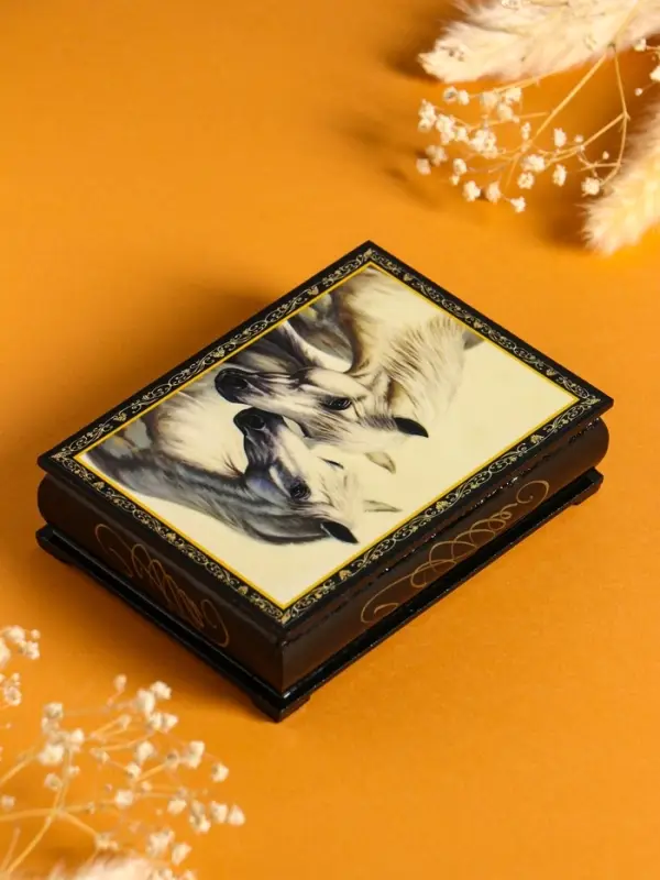 Шкатулка «Пара белых лошадей», 10×14 см, лаковая миниатюра