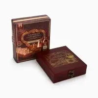 Подарочный набор для вина &laquo;Золотому человеку&raquo;: 4 предмета + шахматы