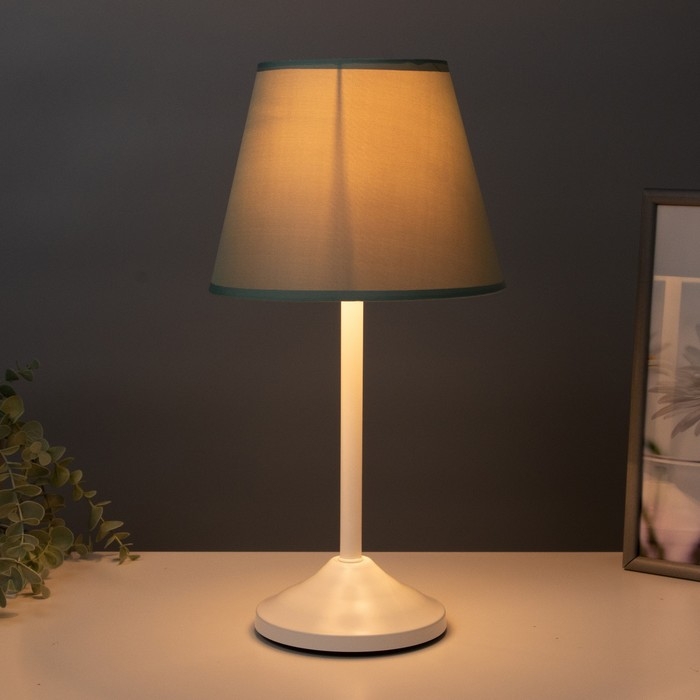 Лампа настольная Лампа настольная "Элеонора" 1х15Вт Е27 белый/бирюзовый 22х22х42см RISALUX