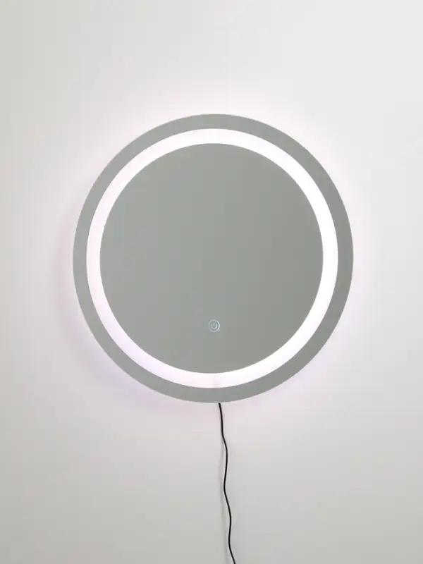 Зеркало с подсветкой 50х50 см, сенсорная кнопка