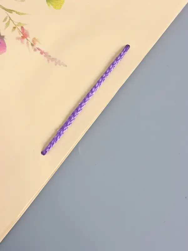 Пакет подарочный "Полевые цветы", ламинированный, 33 х 42,5 х 10 см