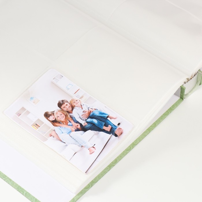 Фотоальбом на 400 фото 10х15 см Фотоальбом на 400 фото 10х15 см "Букет и растительные узоры" в коробке МИКС 5,7х27,3х33 см