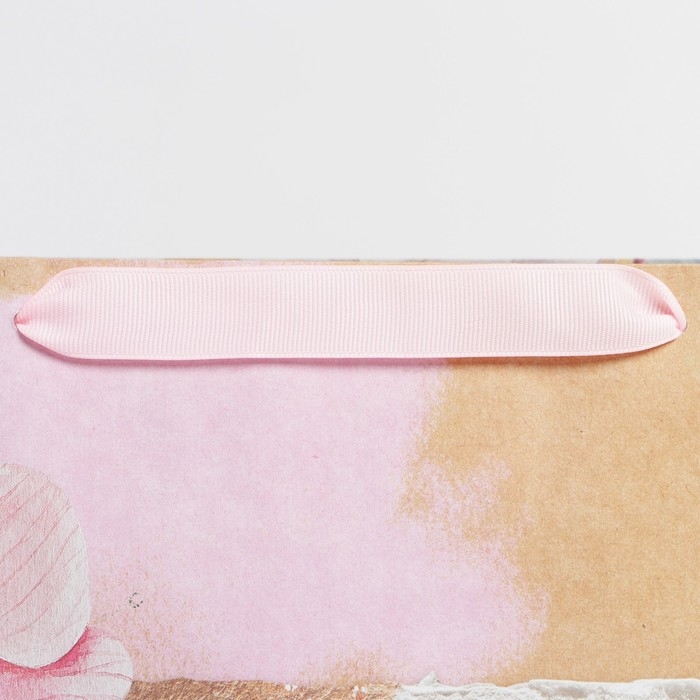 Пакет подарочный крафтовый горизонтальный, упаковка, «Прекрасной», L 40 х 31 х 11,5 см Пакет подарочный крафтовый горизонтальный, упаковка, «Прекрасной», L 40 х 31 х 11,5 см