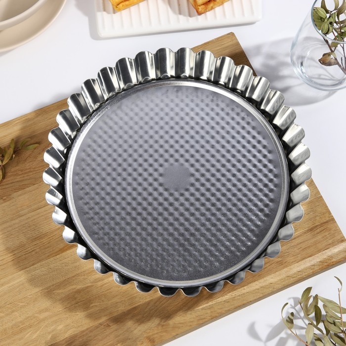 Форма для выпечки &laquo;Классика&raquo;, 28&times;4,5 см, съёмное дно