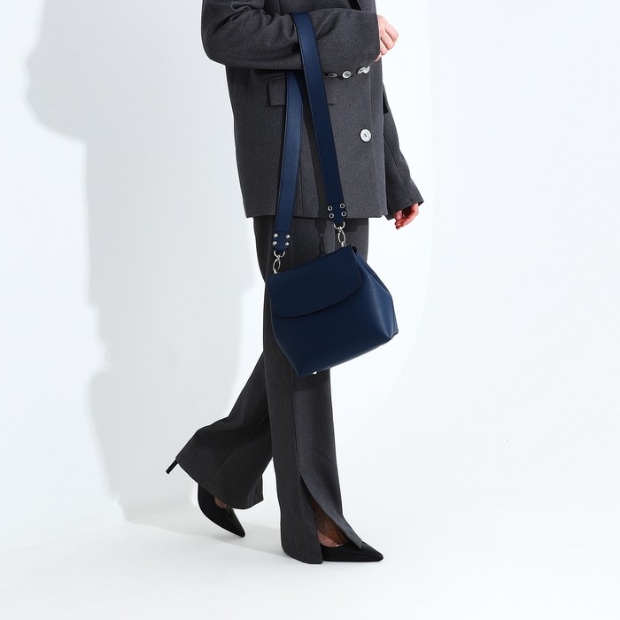 Сумка-мессенджер L-Craft на магнитах, наружный карман, цвет синий Сумка-мессенджер L-Craft на магнитах, наружный карман, цвет синий