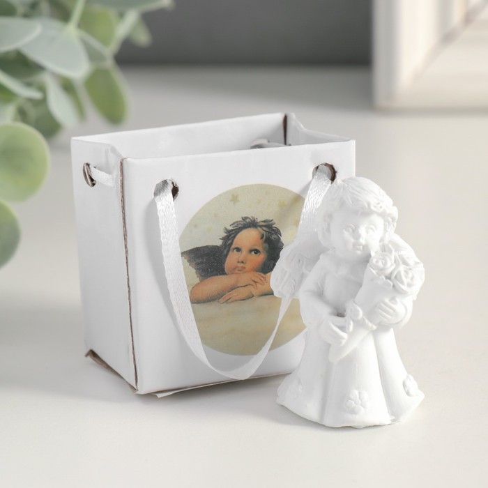 Сувенир полистоун  Сувенир полистоун "Белоснежный ангел в платье с цветами" МИКС 5,2х3,3х3 см