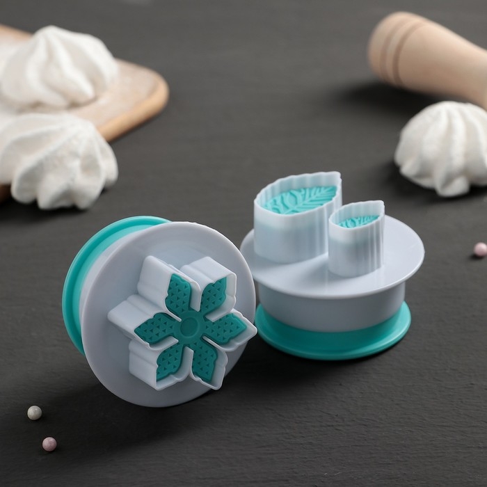 Набор плунжеров кондитерских «Листья», 2 шт Набор плунжеров кондитерских «Листья», 2 шт