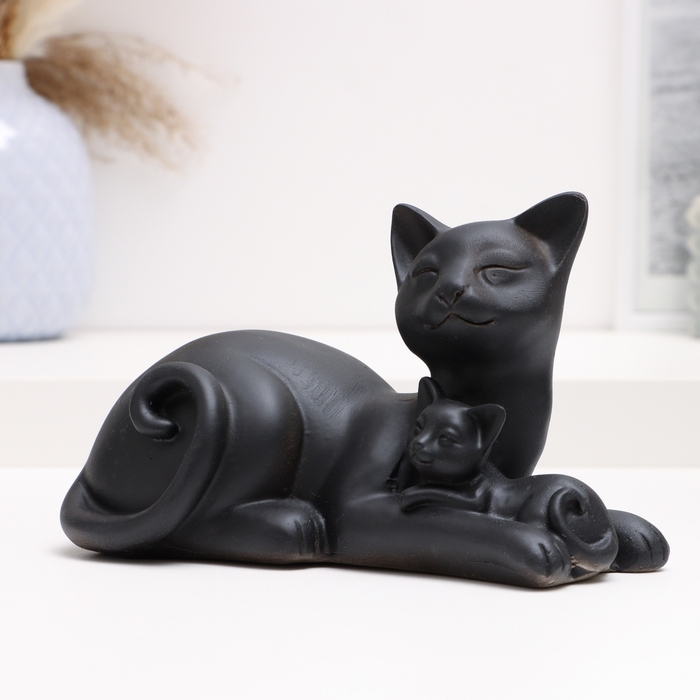 Фигура Фигура "Котики лежат" черные, 18х10х12см