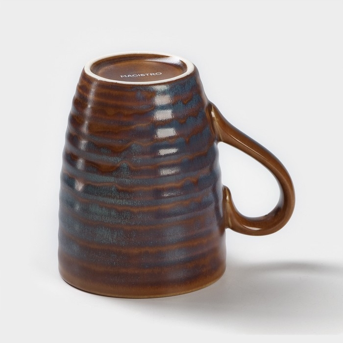 Кружка фарфоровая Magistro Garland, 320 мл, цвет синий Кружка фарфоровая Magistro Garland, 320 мл, цвет синий