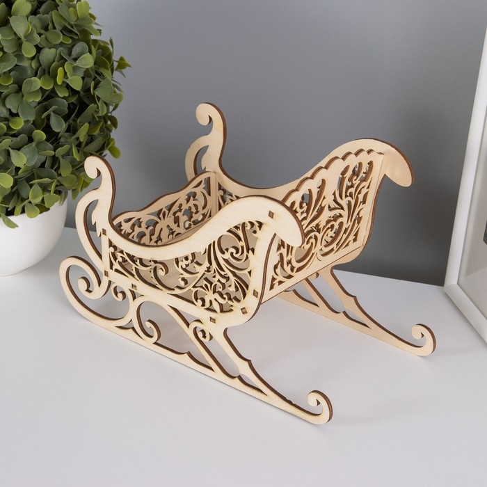 Шкатулка-сани  Шкатулка-сани "Узоры" 21х14х10 см