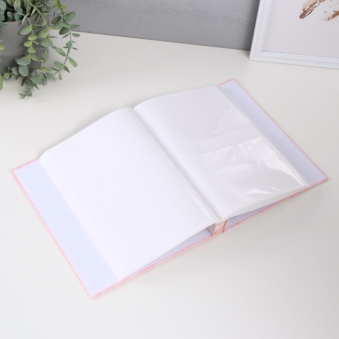 Фотоальбом на 200 фото 10х15 см Фотоальбом на 200 фото 10х15 см "Букетик в рамке" в коробке МИКС 4,5х20,5х26,5 см