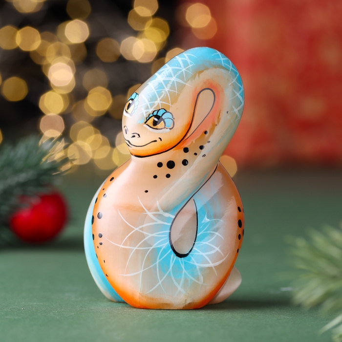 Сувенир Сувенир "Змея Лея", селенит