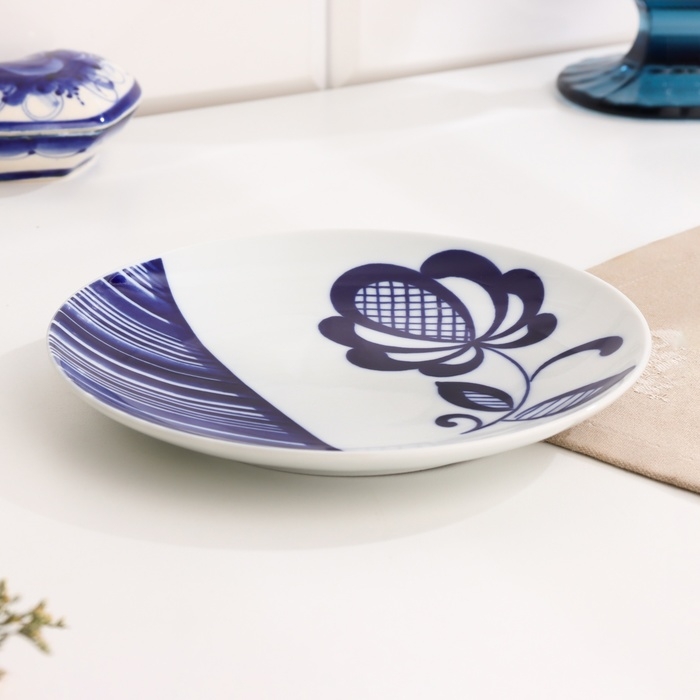 Тарелка Тарелка "Романс цветок", д-175мм, нео гжель