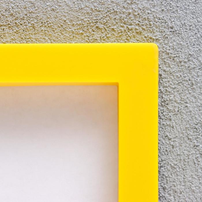 Фоторамка пластик L-3 21х30 см жёлтый (пластиковый экран) Фоторамка пластик L-3 21х30 см жёлтый (пластиковый экран)