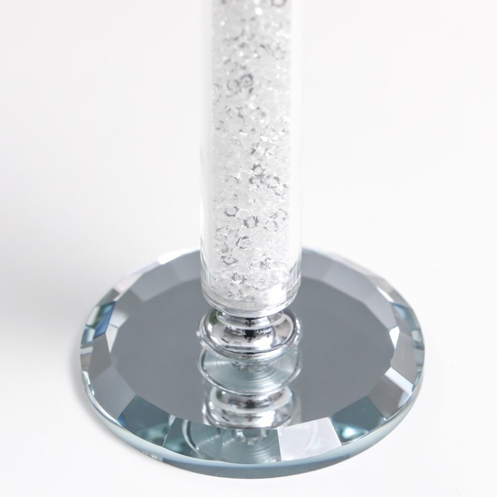 Подсвечник стекло на1 свечу Подсвечник стекло на1 свечу "Чаша с кантом" на ножке со стразами d=4,5 см 7х7х18 см