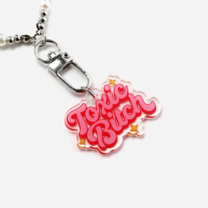 Брелок бусы для ключей «Toxic bitch», 15 х 4.3 см Брелок бусы для ключей «Toxic bitch», 15 х 4.3 см