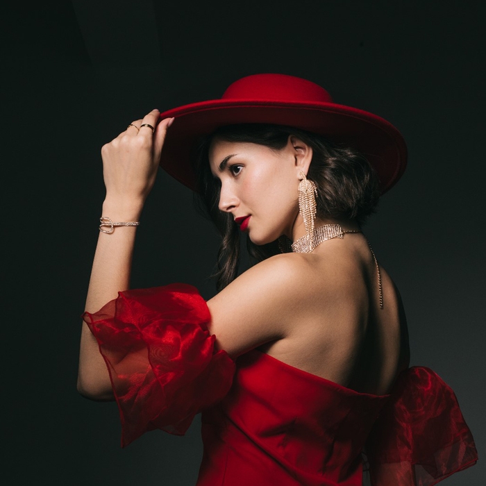 Браслет со стразами «Лёд» волны, цвет белый в золоте