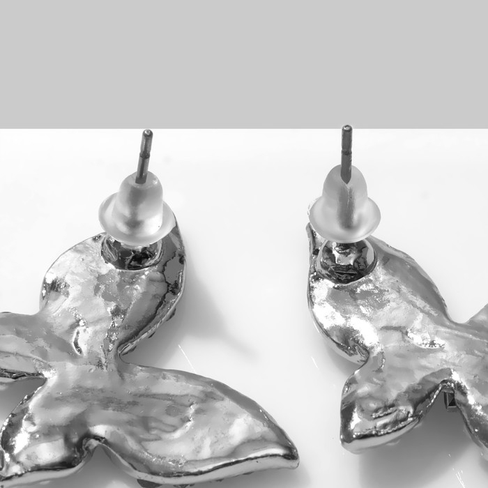 Серьги с жемчугом «Бабочки» нежные, цвет белый в серебре Серьги с жемчугом «Бабочки» нежные, цвет белый в серебре