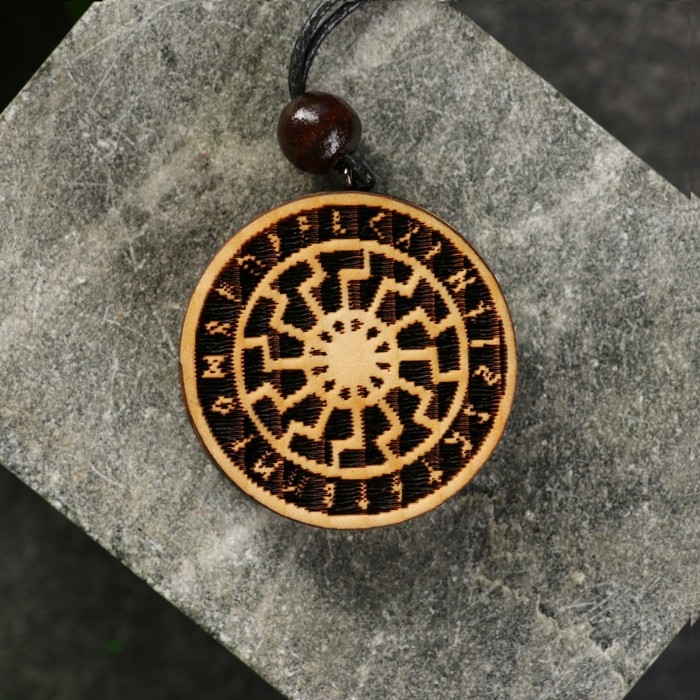 Талисман славянский двухсторонний "Молвинец/Черное солнце" кедр