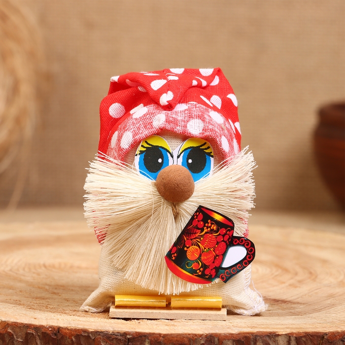 Оберег «Домовой», с кружкой, 12 см, микс Оберег «Домовой», с кружкой, 12 см, микс