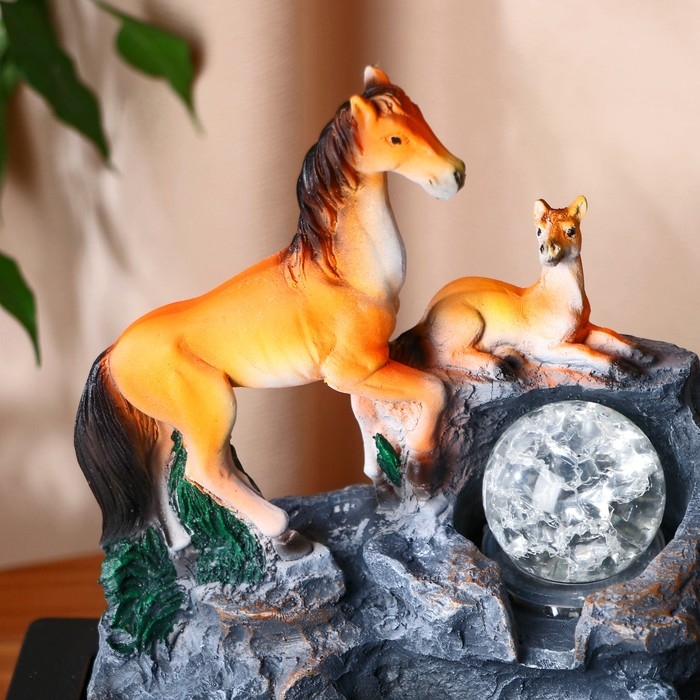 Фонтан Фонтан "Конь на скале" 16х20х26 см (с подсветкой)