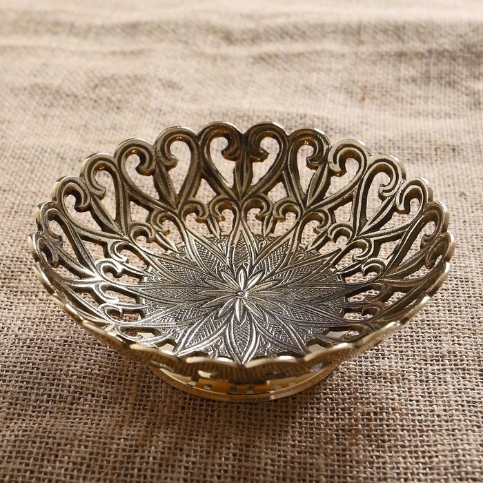 Блюдо Блюдо "Геометрические узоры" латунь 15х15х5 см