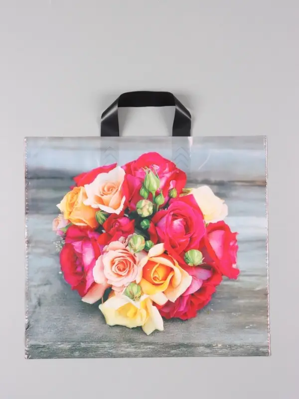 Пакет "Волшебный букет", полиэтиленовый с петлевой ручкой, 38 х 34 + 3 см, 70 мкм