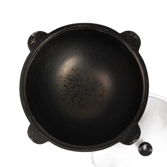 Казан Шафран, 12 л, круглое дно, алюминиевая крышка, чугун