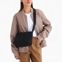 Сумка женская багет на молнии, 30&times;10&times;19 см, чёрная