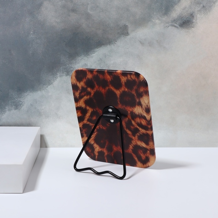 Зеркало настольное - подвесное «ANIMAL», 12,2 × 16 см, цвет «леопард» Зеркало настольное - подвесное «ANIMAL», 12,2 × 16 см, цвет «леопард»