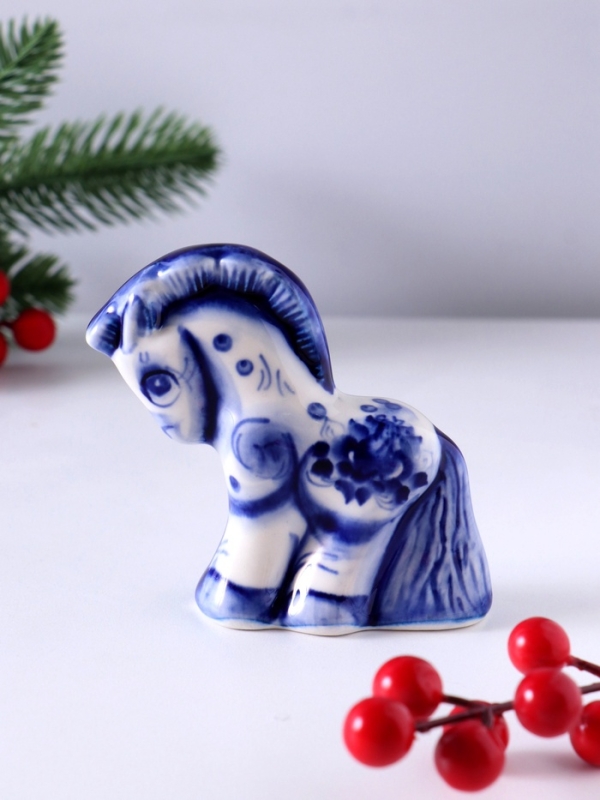 Сувенир Конь Буцефал, 9х10х3,5 см, гжель Сувенир Конь Буцефал, 9х10х3,5 см, гжель