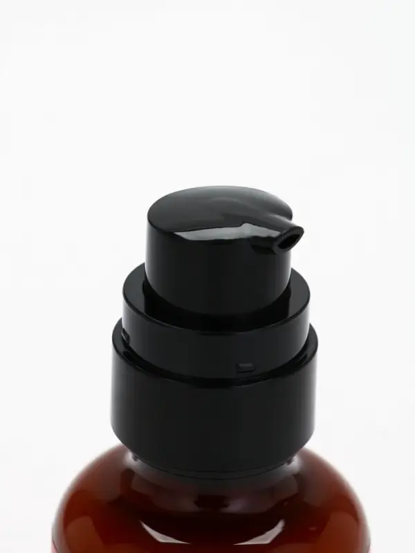 POETIQUE Крем для рук 100 мл, Сандал и ваниль POETIQUE Крем для рук 100 мл, Сандал и ваниль