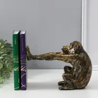 Держатель для книг полистоун "Шимпанзе с вытянутыми лапами" 22,5х9,5х16 см