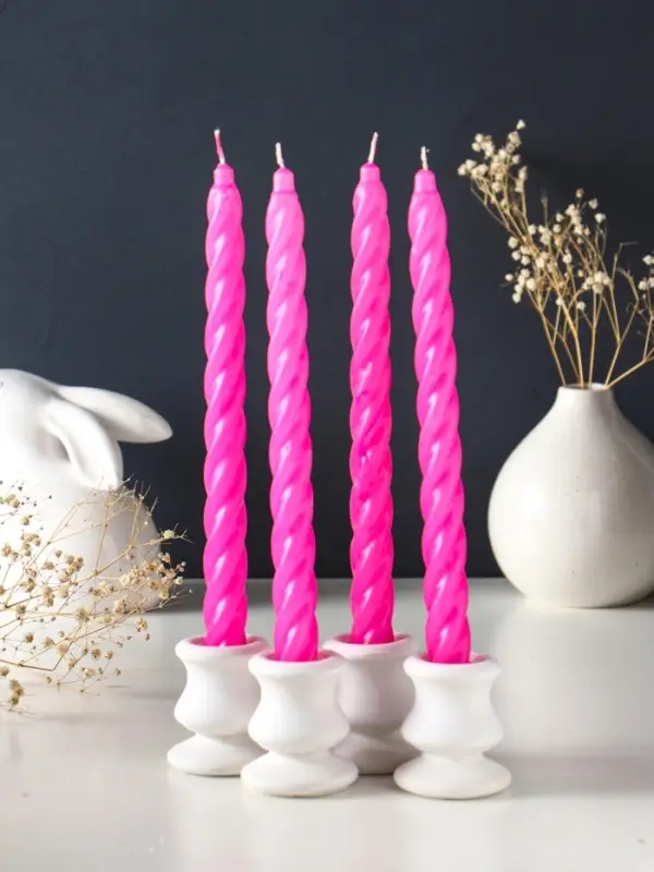 Свечи витые ароматизированные 1,9х24 см (набор 4 шт) 40 гр, 8 ч, французская ваниль Свечи витые ароматизированные 1,9х24 см (набор 4 шт) 40 гр, 8 ч, французская ваниль