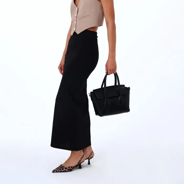 Сумка женская мессенджер на магните, 35&times;15&times;23 см, чёрная