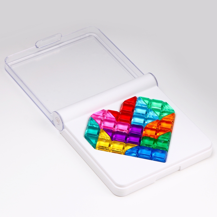 Головоломка «Тетрис» в форме сердца Головоломка «Тетрис» в форме сердца