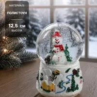 Снежный шар музыкальный с подсветкой &laquo;Снеговички&raquo;, d=8 см, 3хААА, 8&times;8&times;12.5 см, МИКС