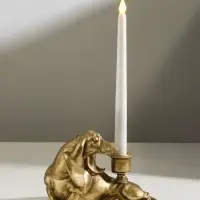 Подсвечник на 1 свечу &laquo;Шарж. Такса&raquo;, полистоун, золото, 19&times;11&times;13 см