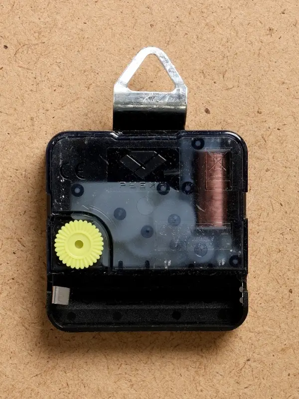 Часы настенные интерьерные &laquo;Цветы&raquo;, бесшумные, плавный ход, 25&times;25 см, от батарейки 1&times;AA