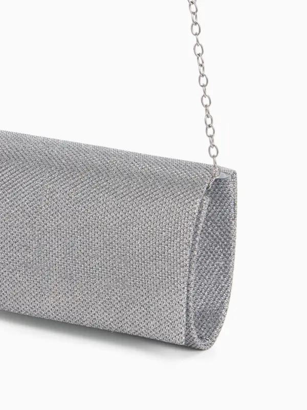 Сумка-клатч женская на магните, на серебристой цепочке, блестящая, светло-серебристая