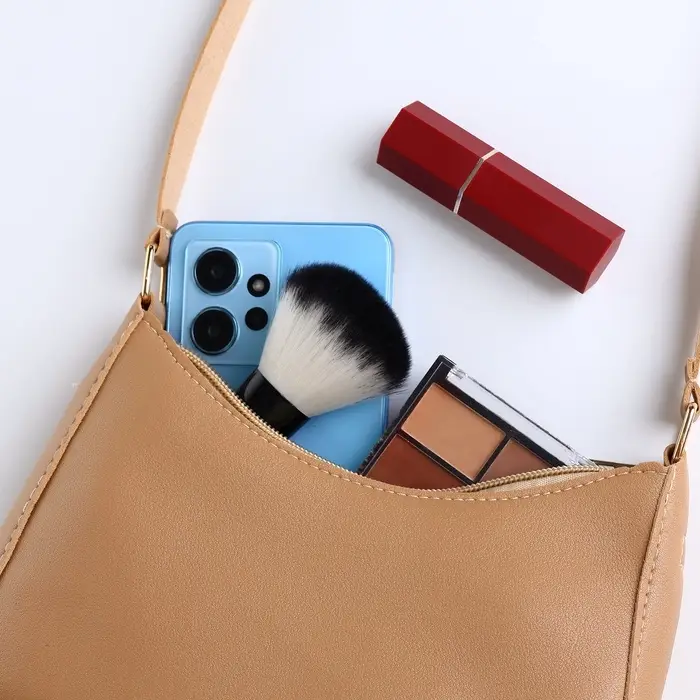 Сумка женская багет на молнии, 20&times;6.5&times;15 см, бежевая