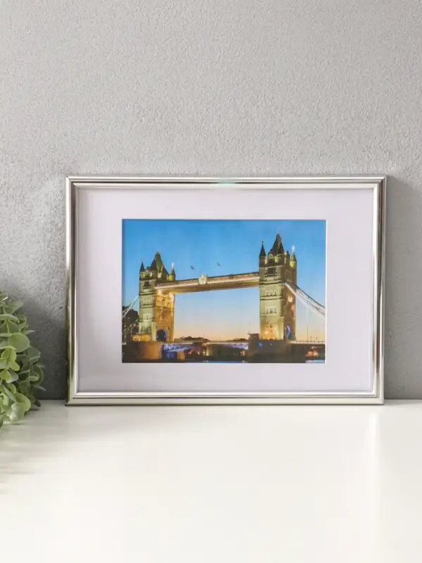 Фоторамка для фото 21х30 см, с паспарту 15х21 см, Vivo, серебро