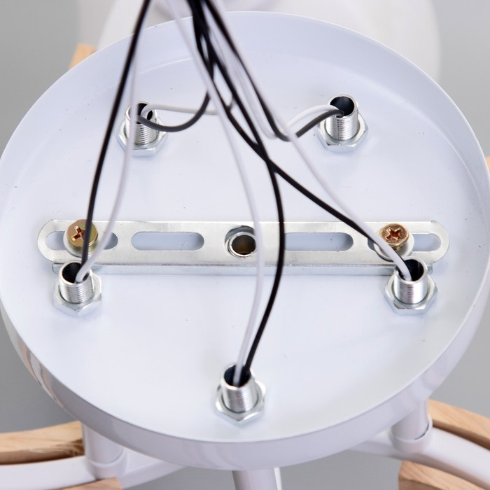 Люстра Люстра "Антер" 5хЕ27 40Вт белый 57х57х27 см BayerLux