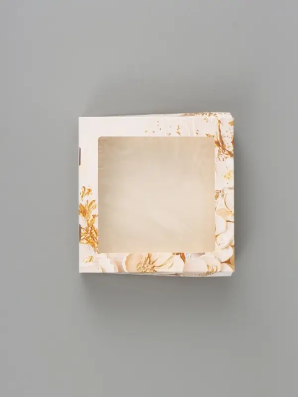 Коробка подарочная с окном &laquo;Счастье в тебе&raquo;, 20&times;20&times;4 см, самосборная