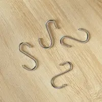 Набор крючков S-образных тм VETTA, хромированная сталь, 4 шт